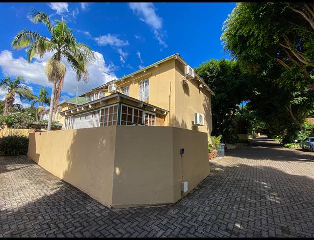 4 BEDROOM HOUSE FOR SALE IN CAPITAL PARK